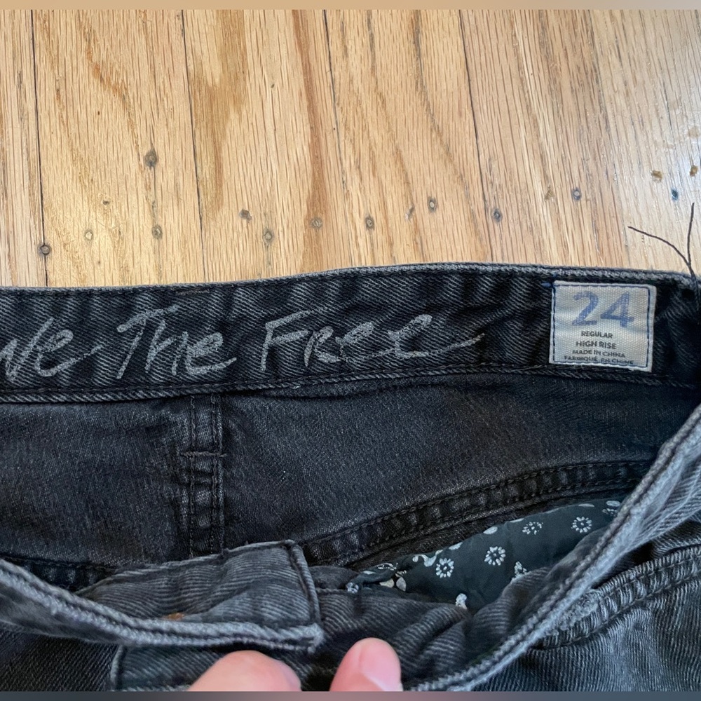 We The Free, size 24, black regular high rise jeans raw hem